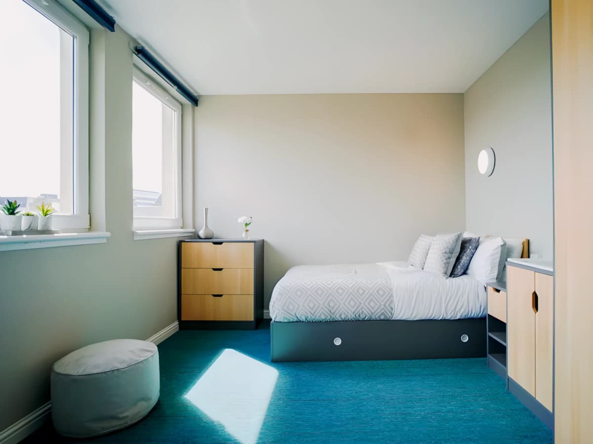 Premium room