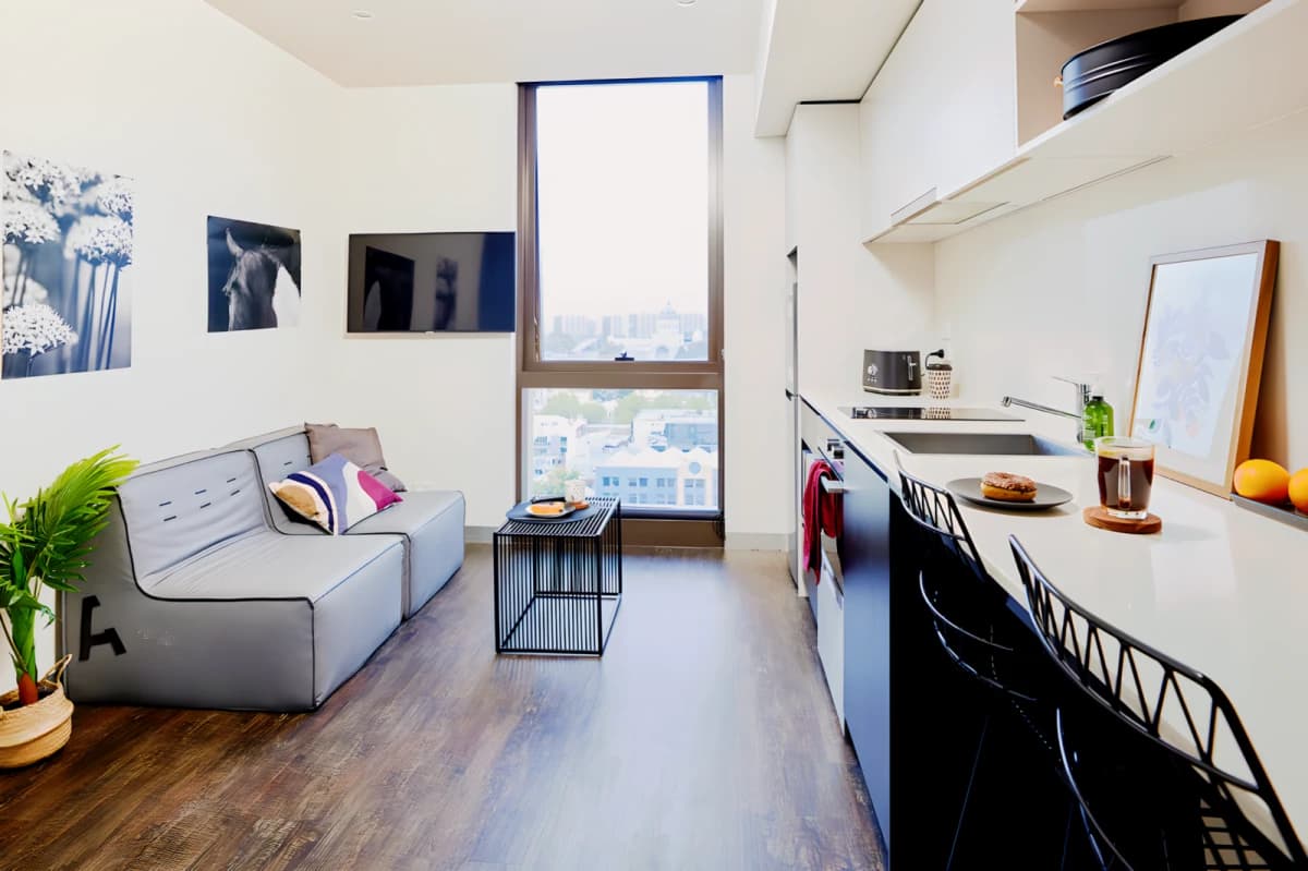 Scape Queensberry image