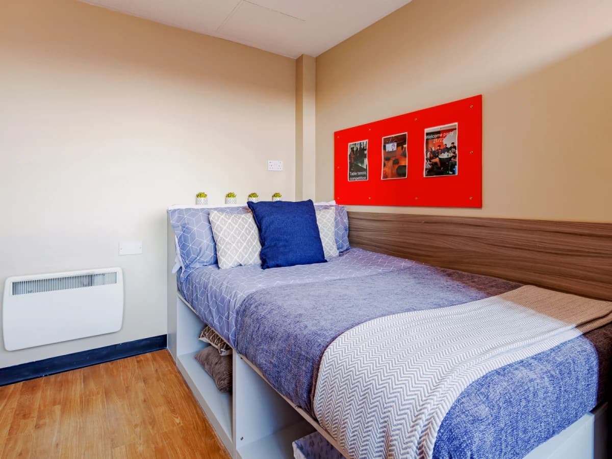 Ben Russell Court image