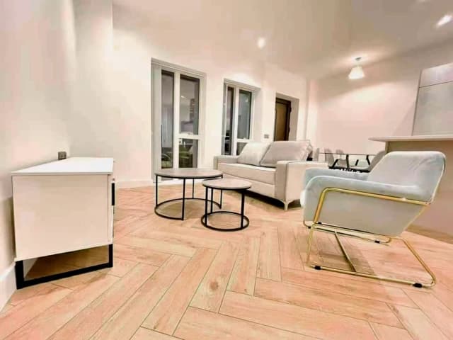 Victoria residence image