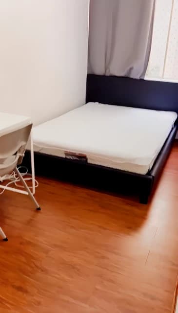 3 bed 1 bath - 2B