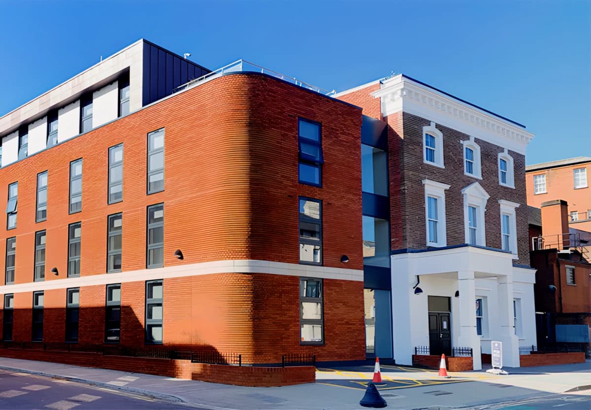 Lit Seven Sisters image 2