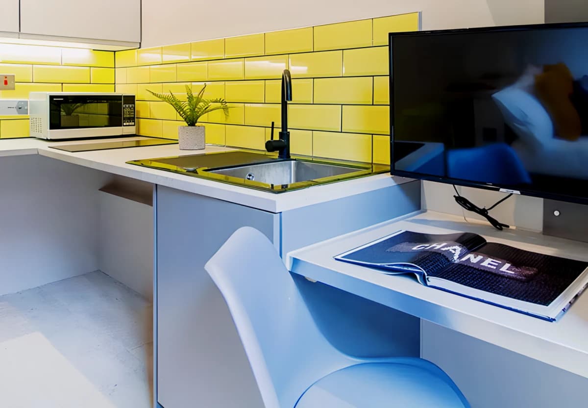 Lit Seven Sisters image