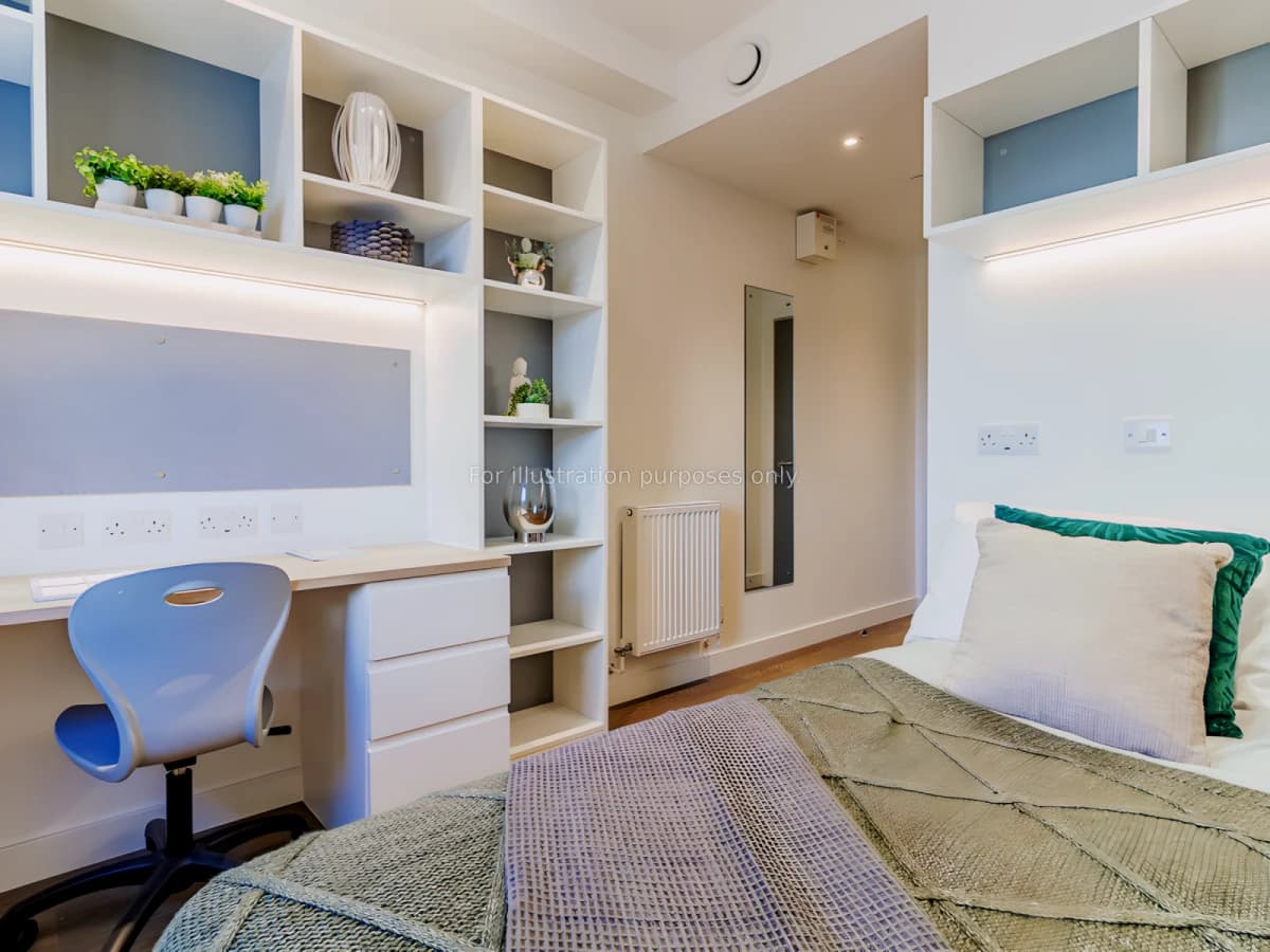 Saltwater Place image