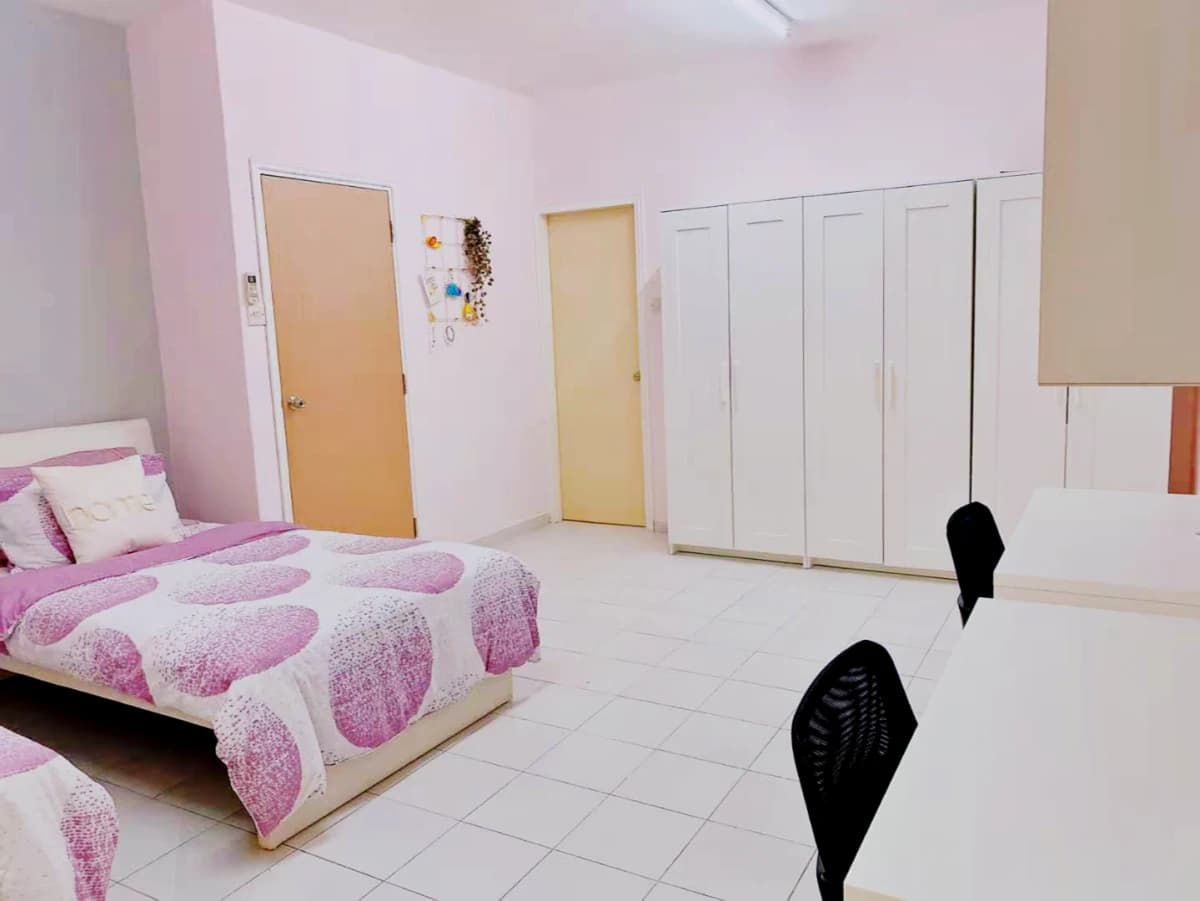 Balestier Student Hostel image