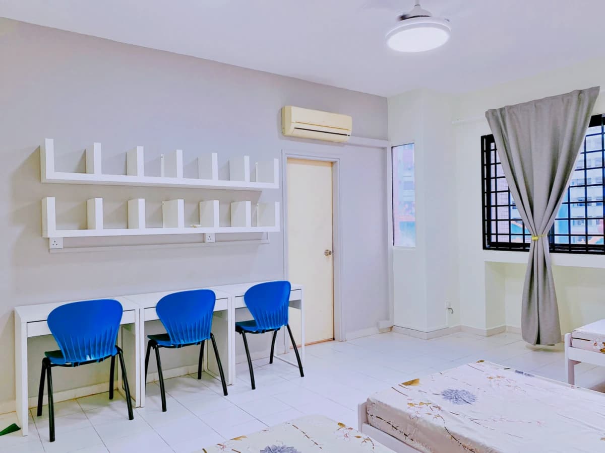 Balestier Student Hostel image