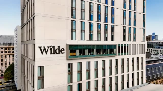 Manchester Wilde St. Peters Square image 4