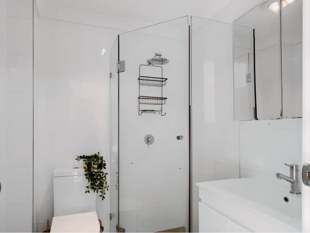 Room 1
