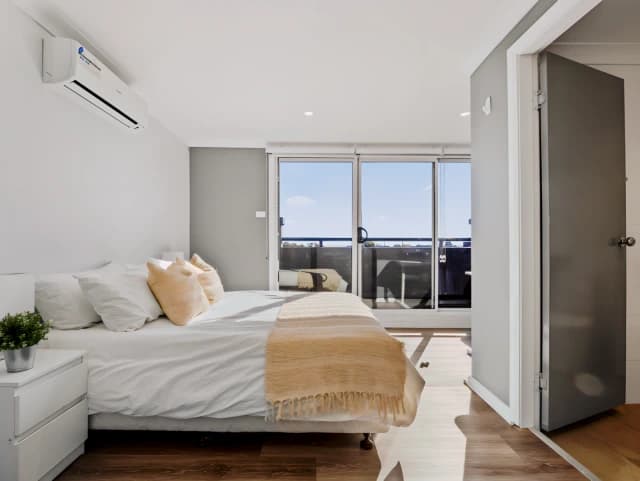 Room 1