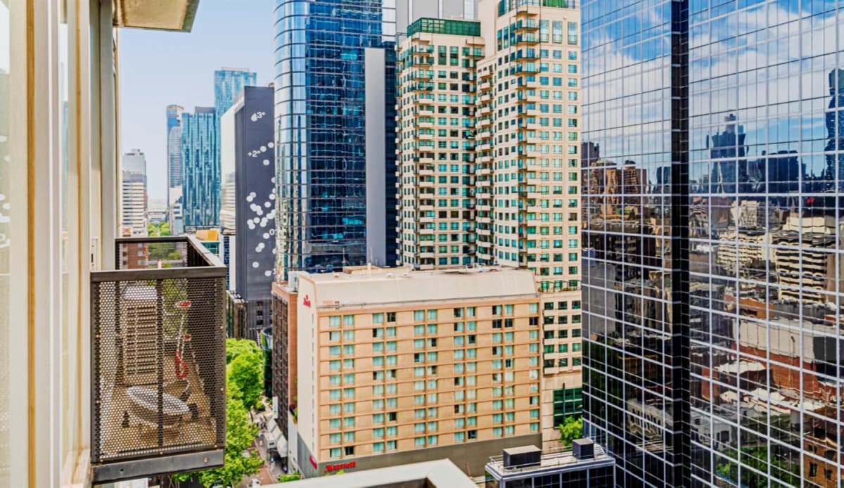 Student Living on Lonsdale
