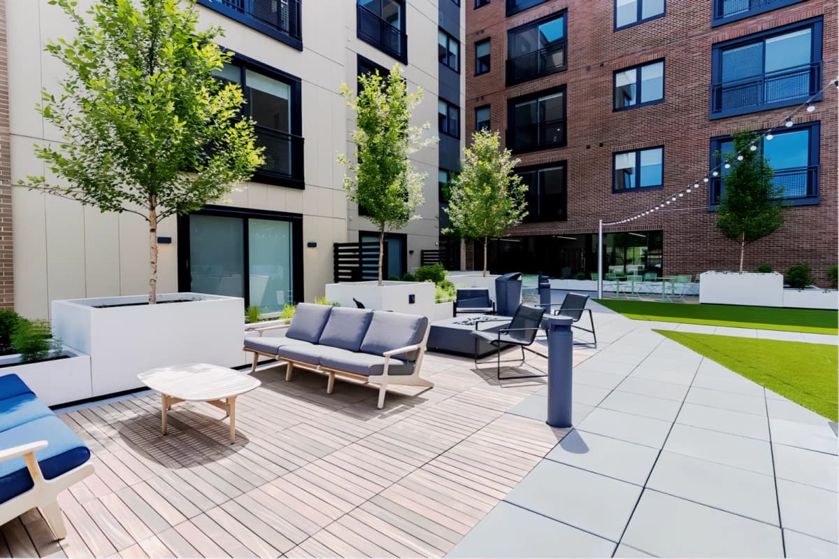 Outdoor Features