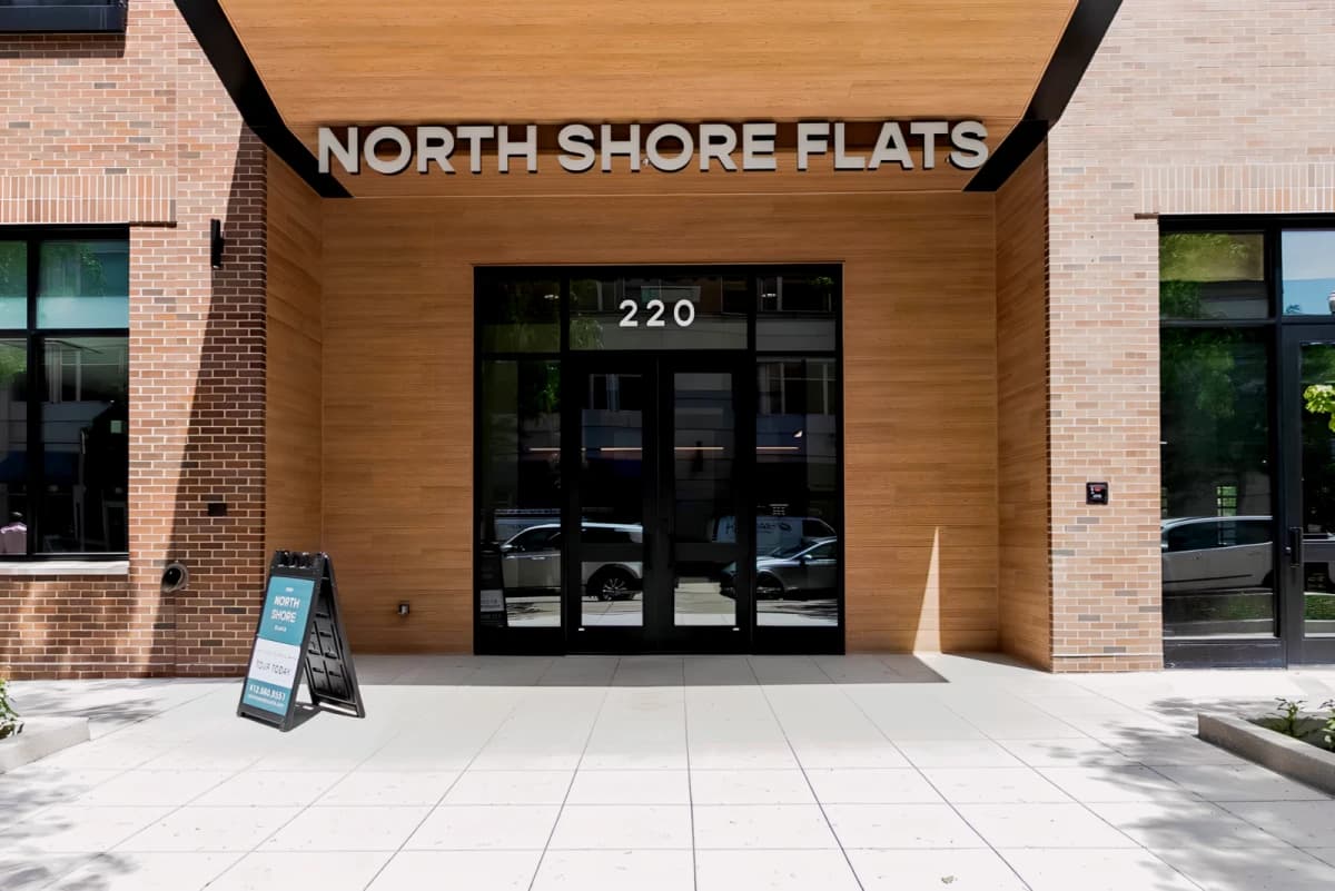 North Shore Flats