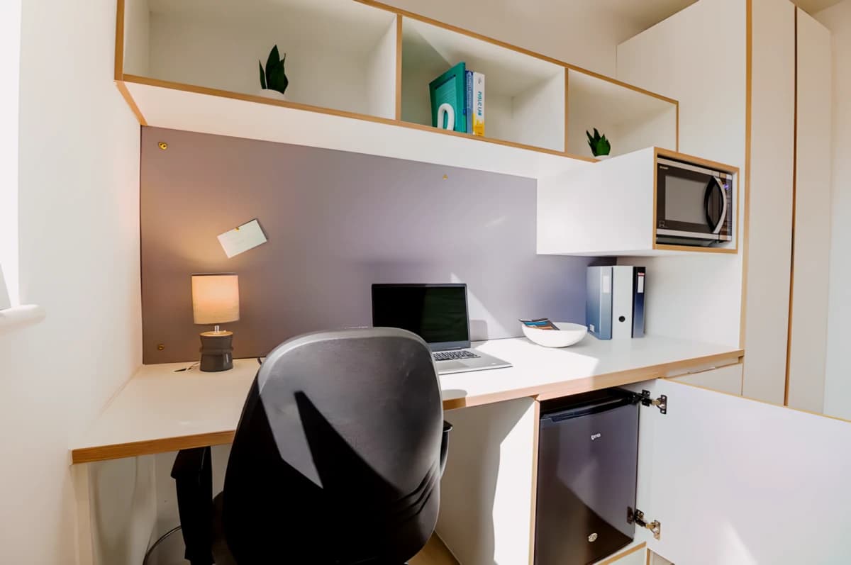 Elmstead Place image