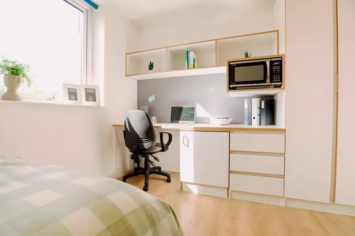 Elmstead Place image