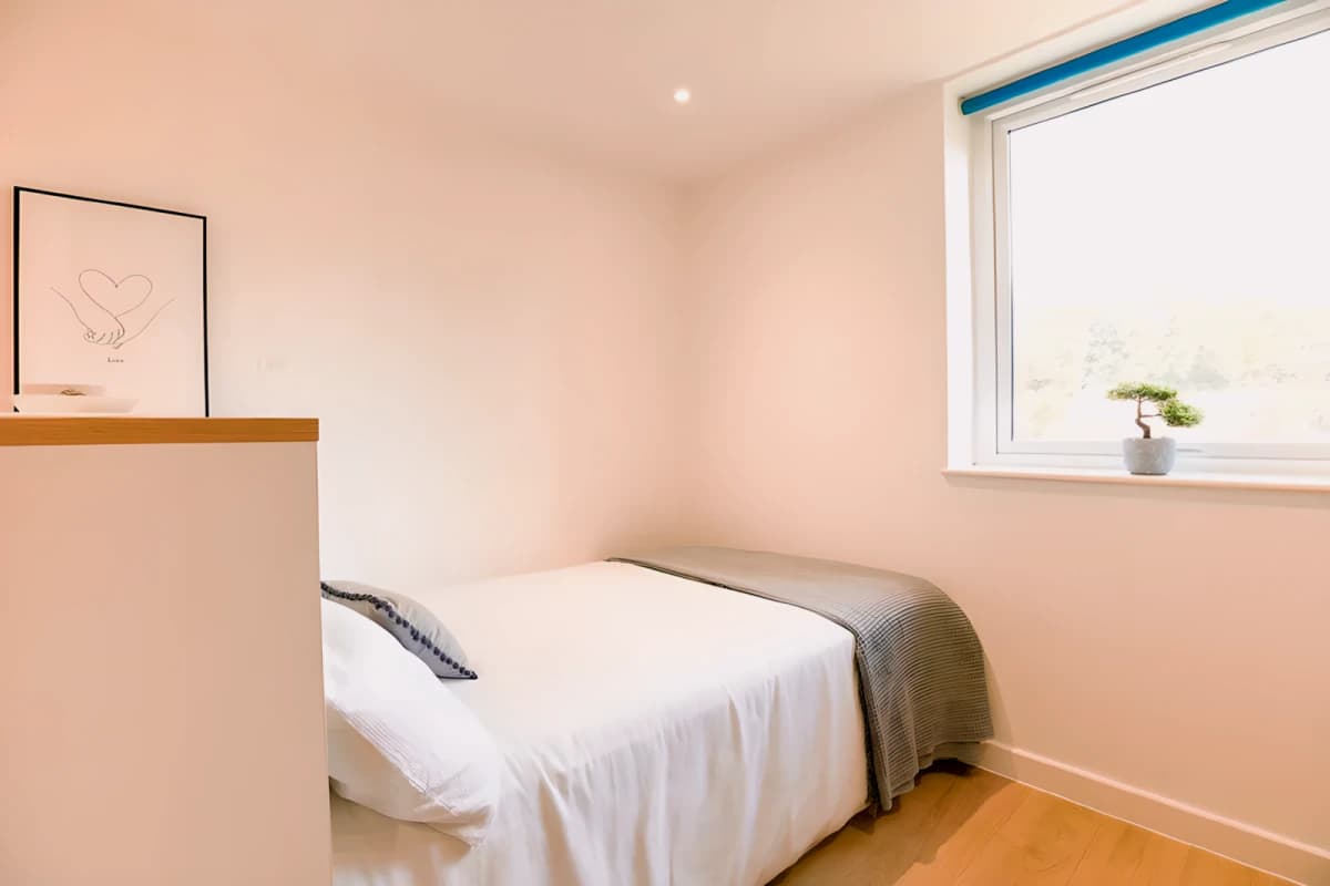 Elmstead Place image