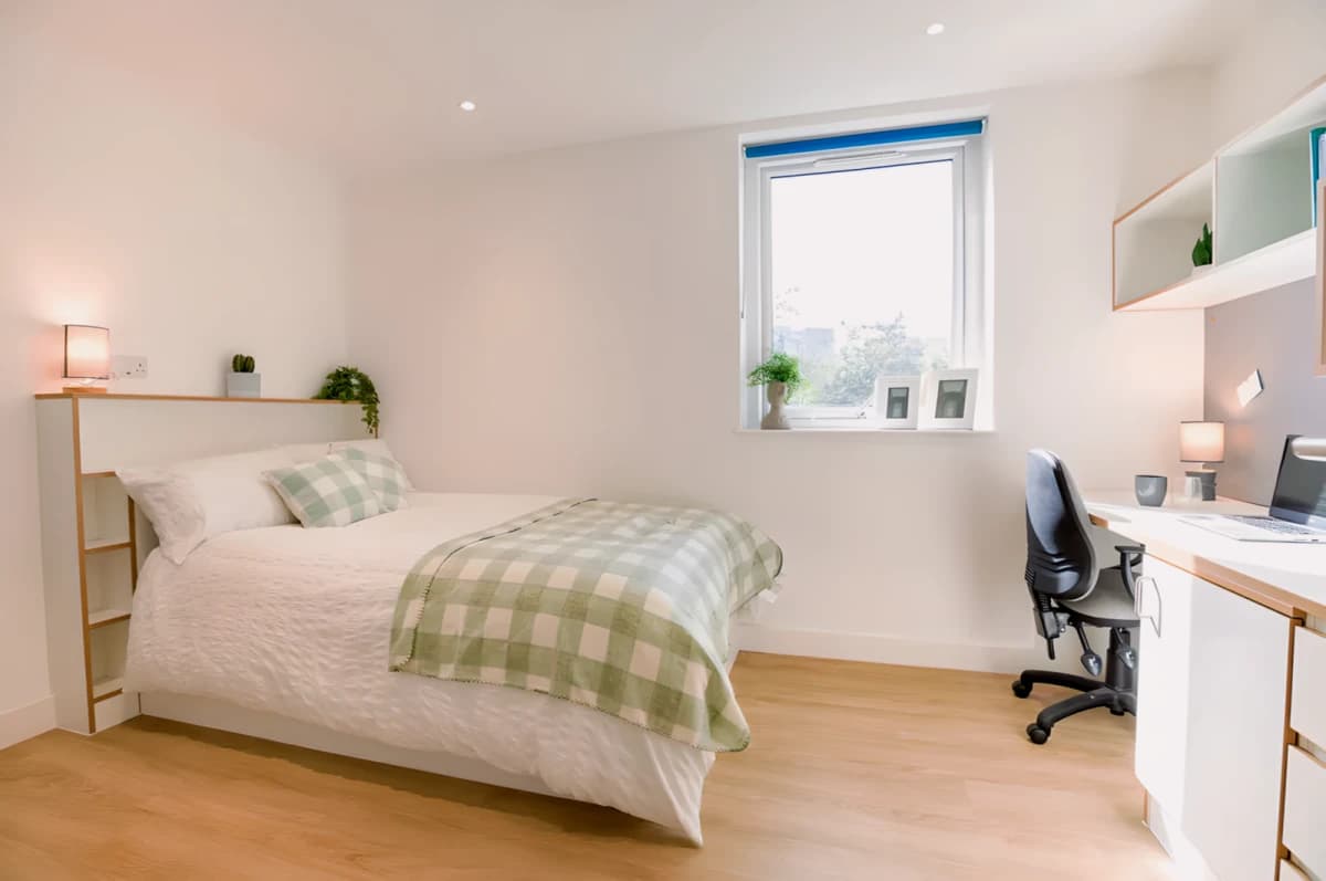 Elmstead Place image