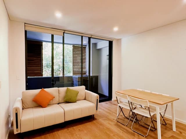 1 bed 1 bath-108