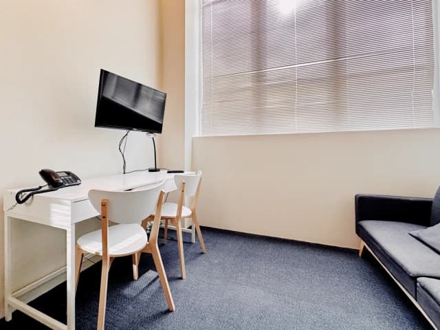 1 bed 1 bath-2061