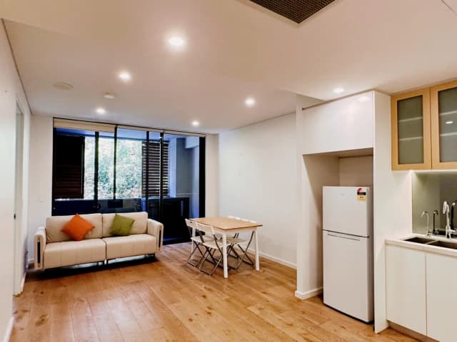 1 bed 1 bath-108