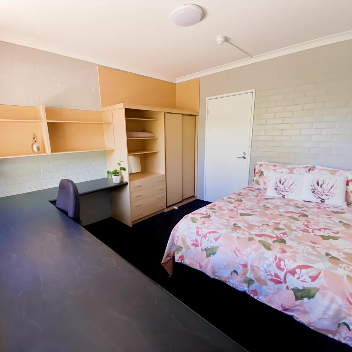 Murdoch University Village image