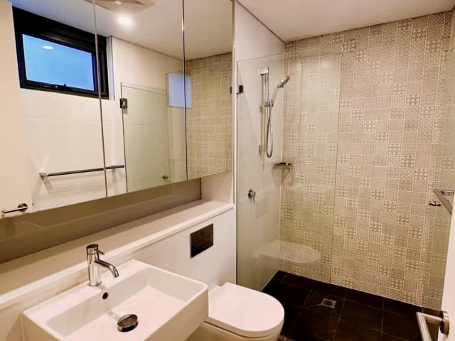 1 bed 1 bath-108