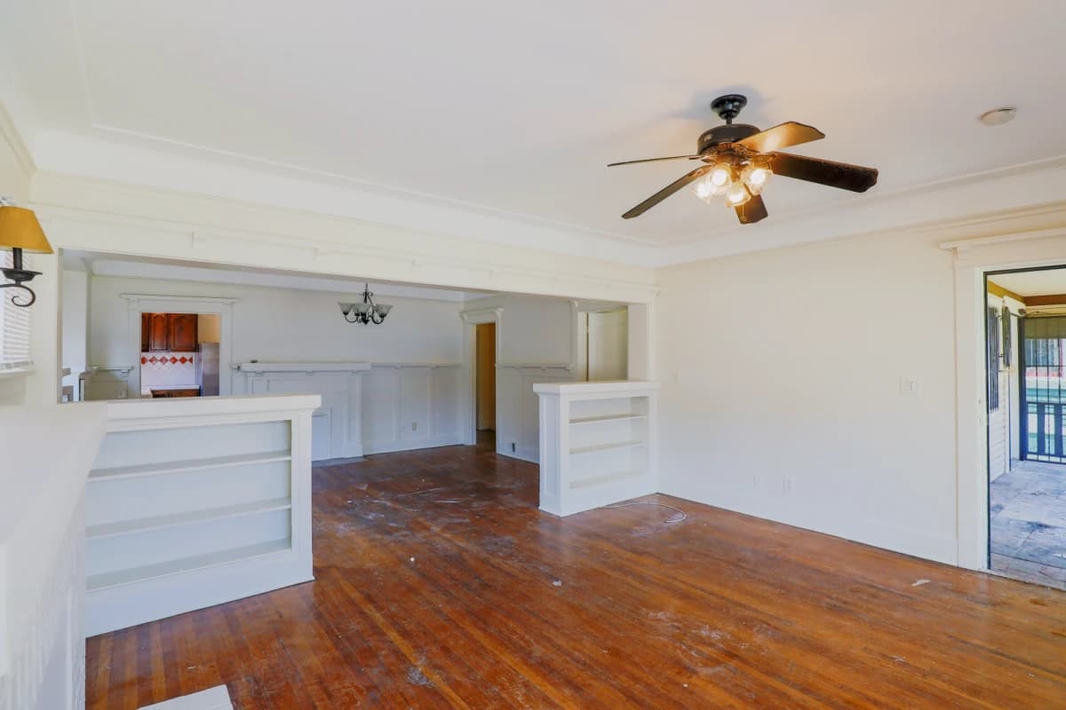 2815 Menlo Ave image 3