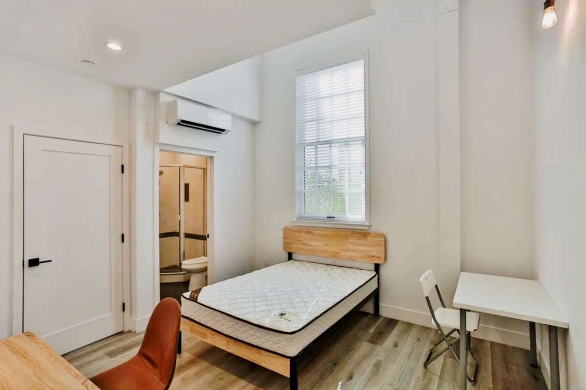2909 Orchard Avenue image