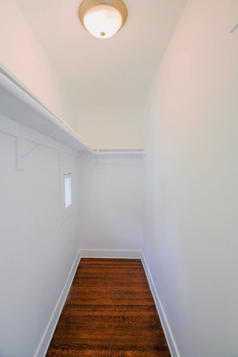2815 Menlo Ave image