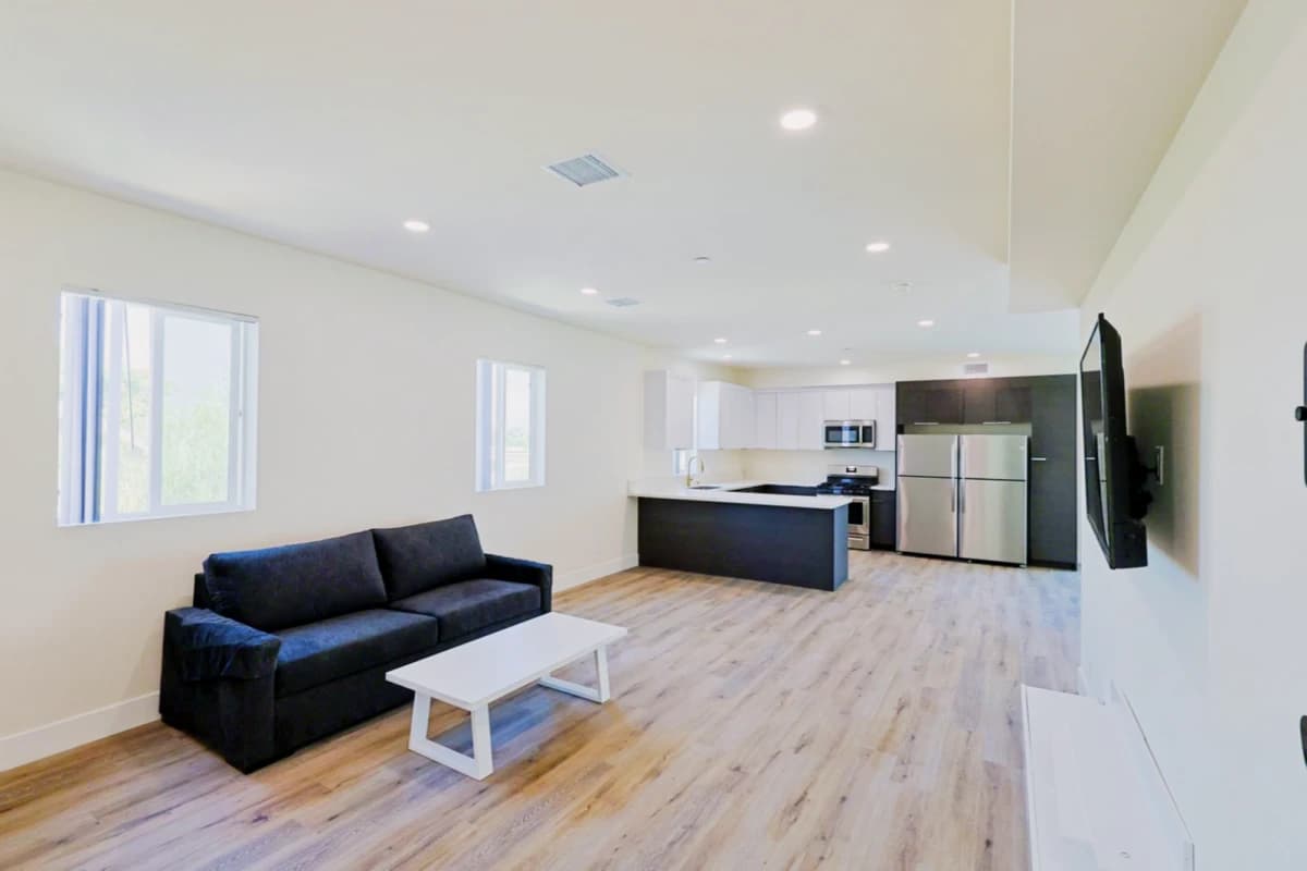 Perseus Apartments