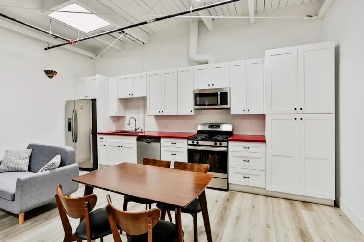 2909 Orchard Avenue image