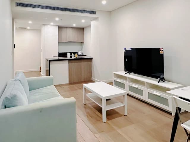 2 bed 2 bath-10306