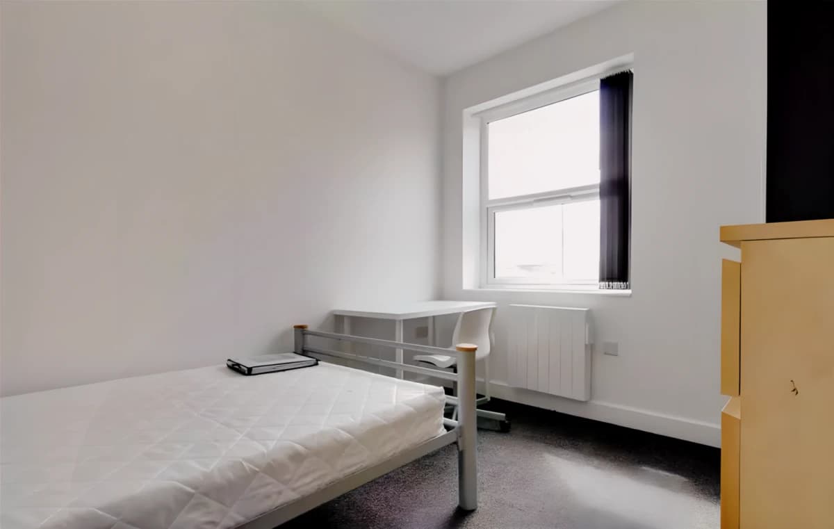 1 Bedroom Flat