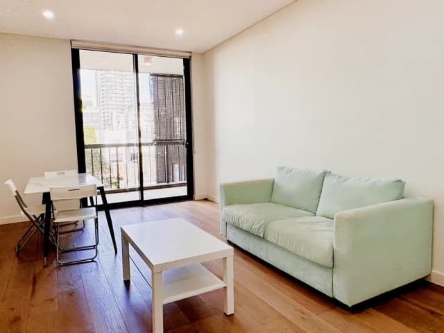 2 bed 2 bath-10306