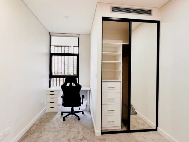 2 bed 2 bath-10306