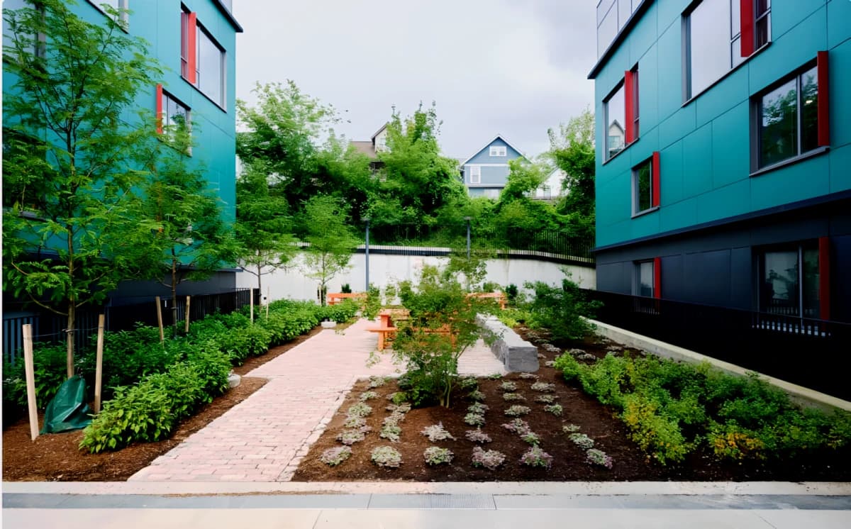 Outdoor Features