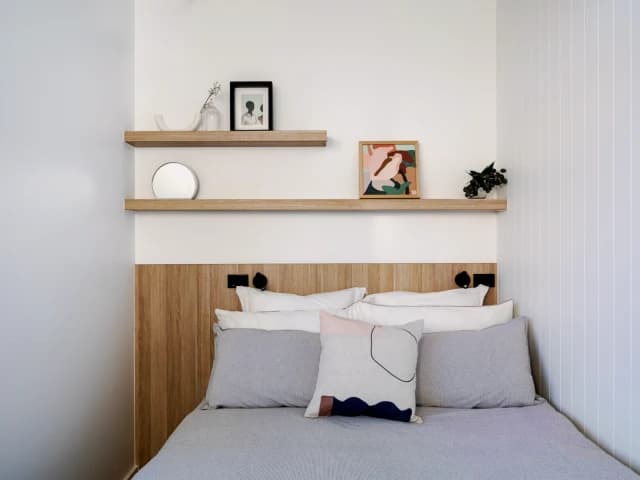 Glebe image