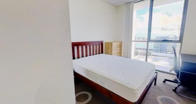 3 bed 2 bath-single room