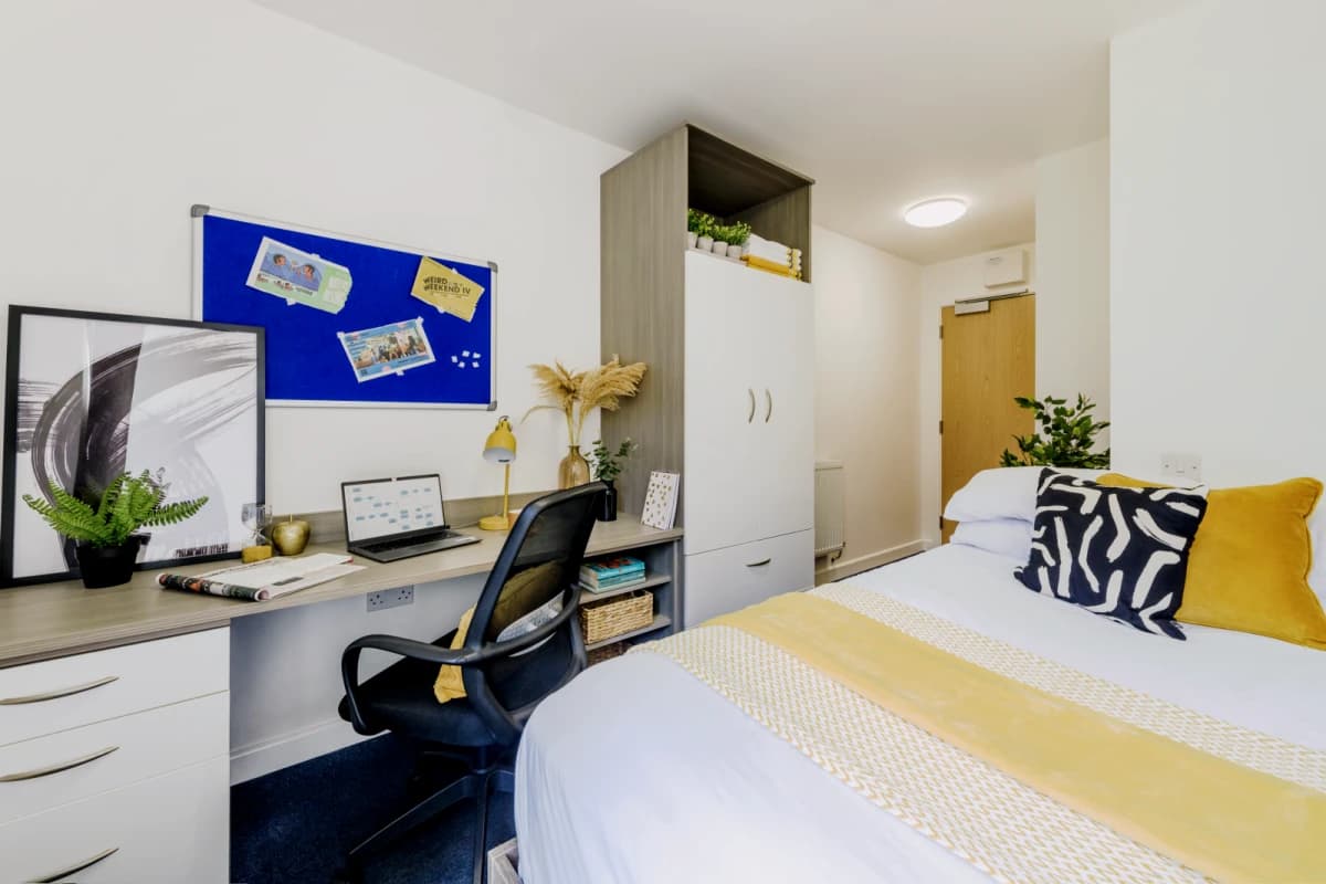 Classic En-Suite