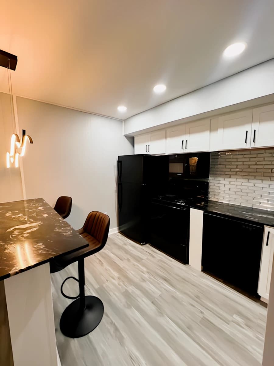 The Studios at 401 image