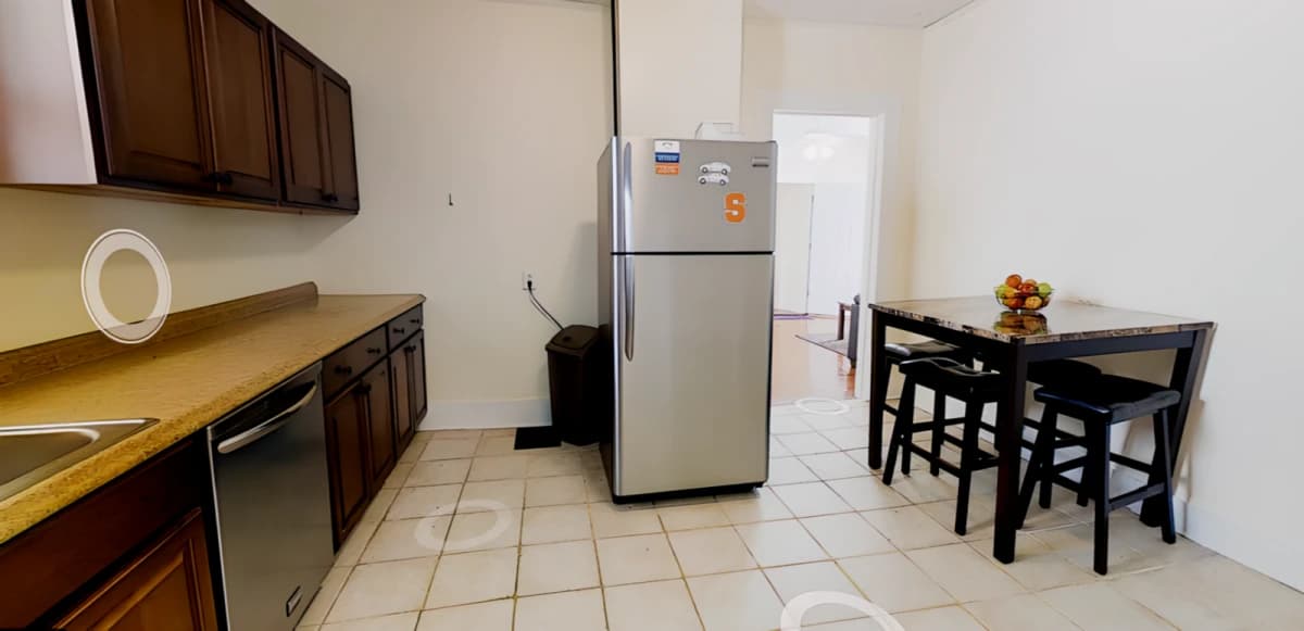 303 Lexington Ave image