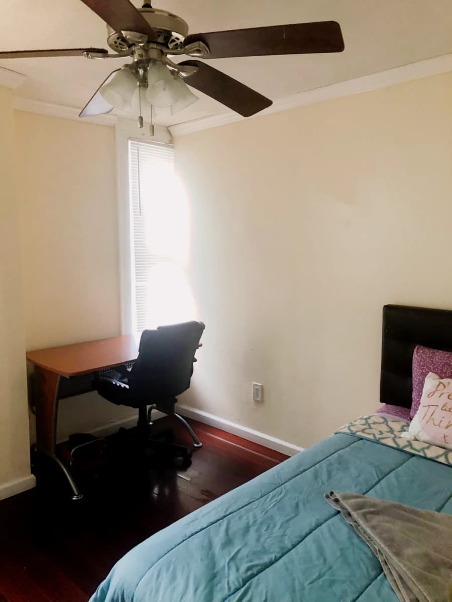 5 Bed 2 Bath