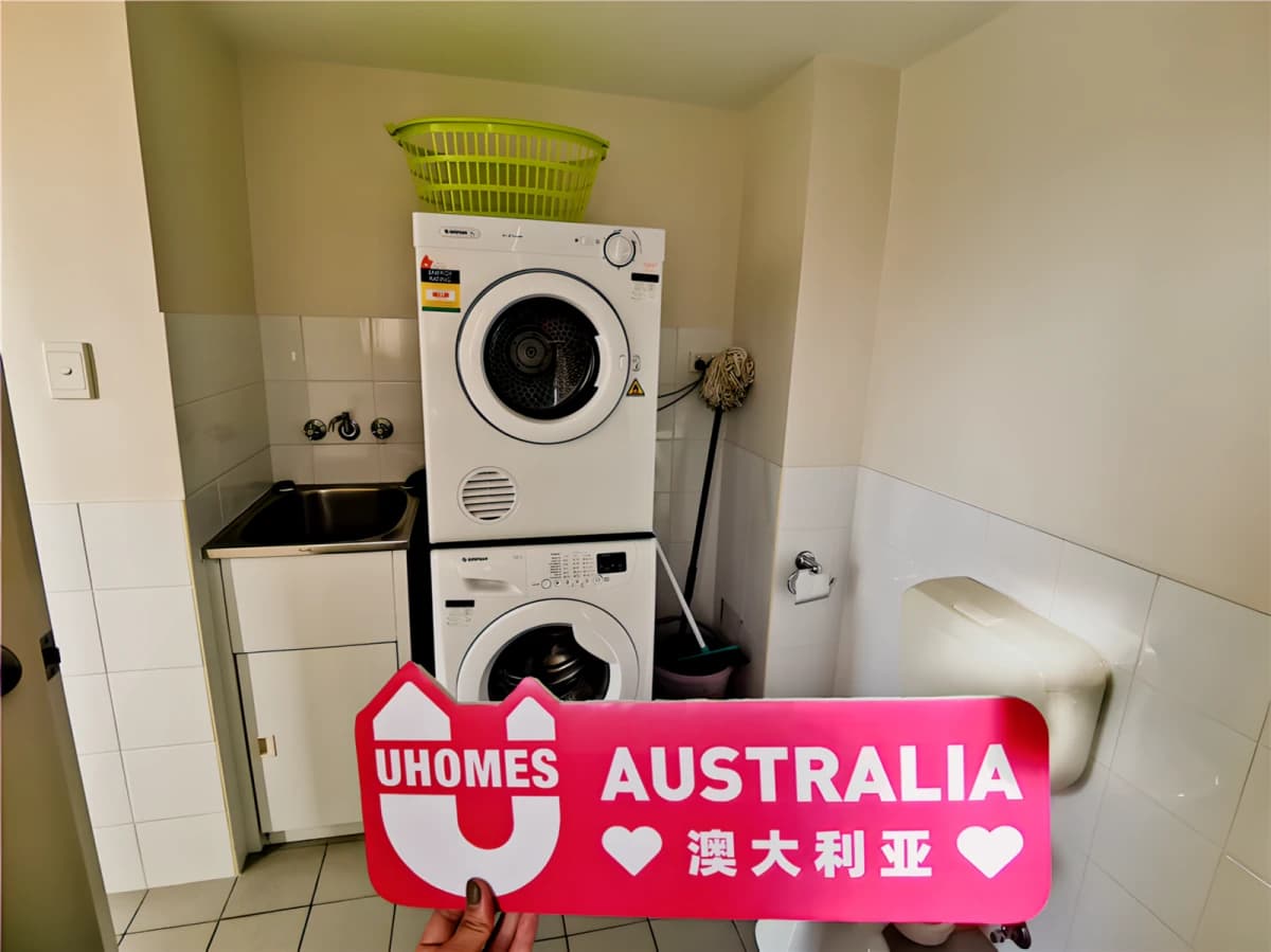 Altitude at Taringa Apartments image