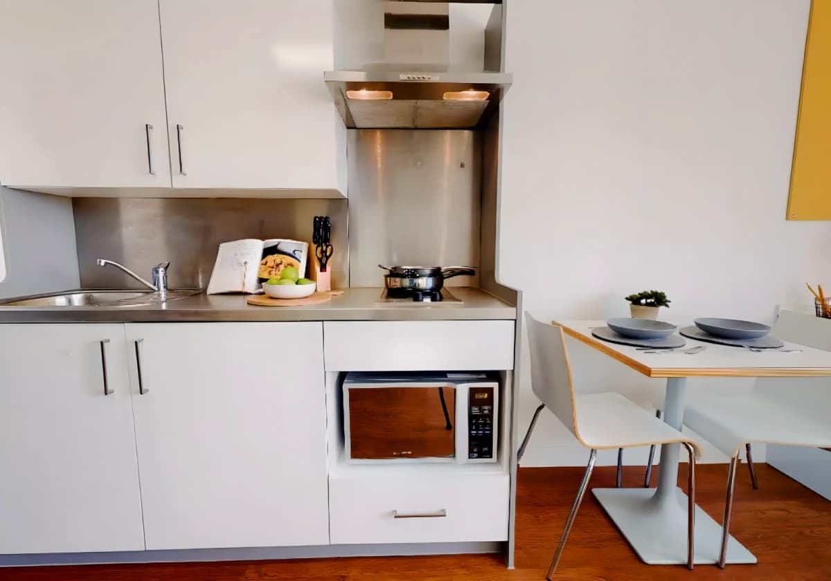 iQ Haywood House image