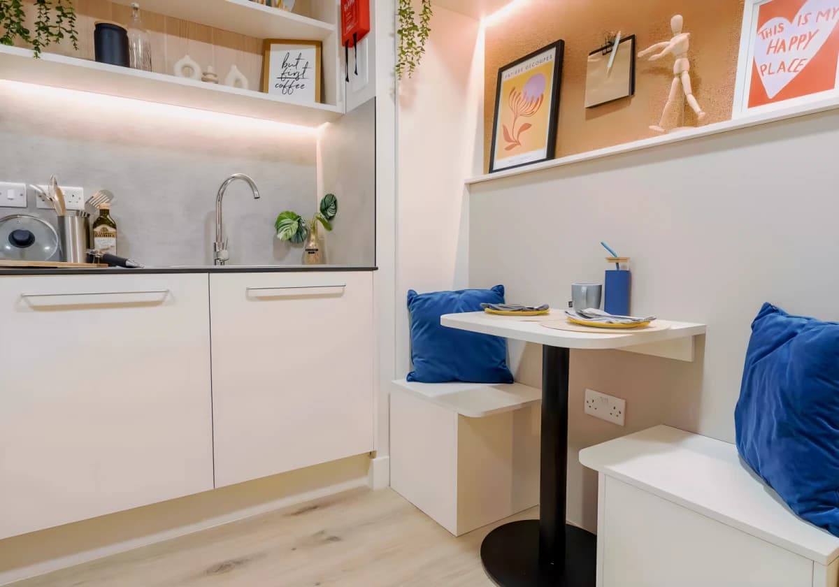 iQ Haywood House image