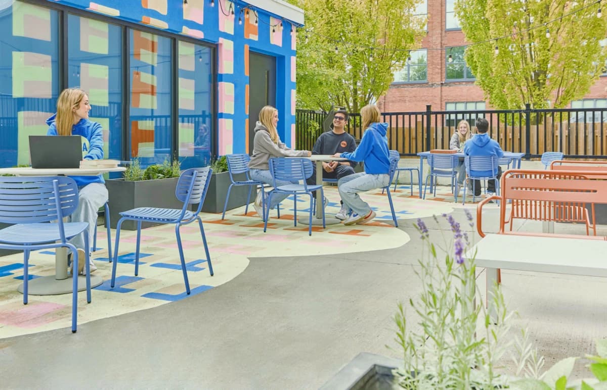 Outdoor Features