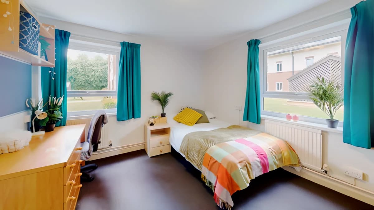 Broadgate Park image