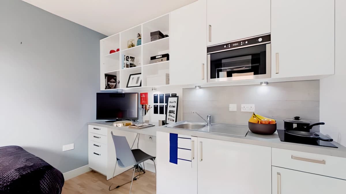 Premium Studio