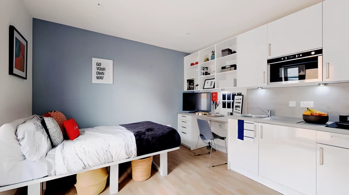 Premium Studio