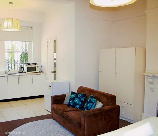 ume 152 Darlinghurst Village