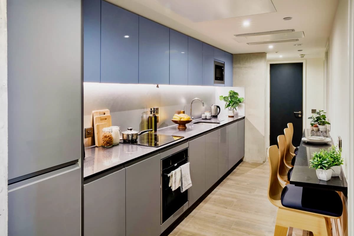 urbanest Battersea image